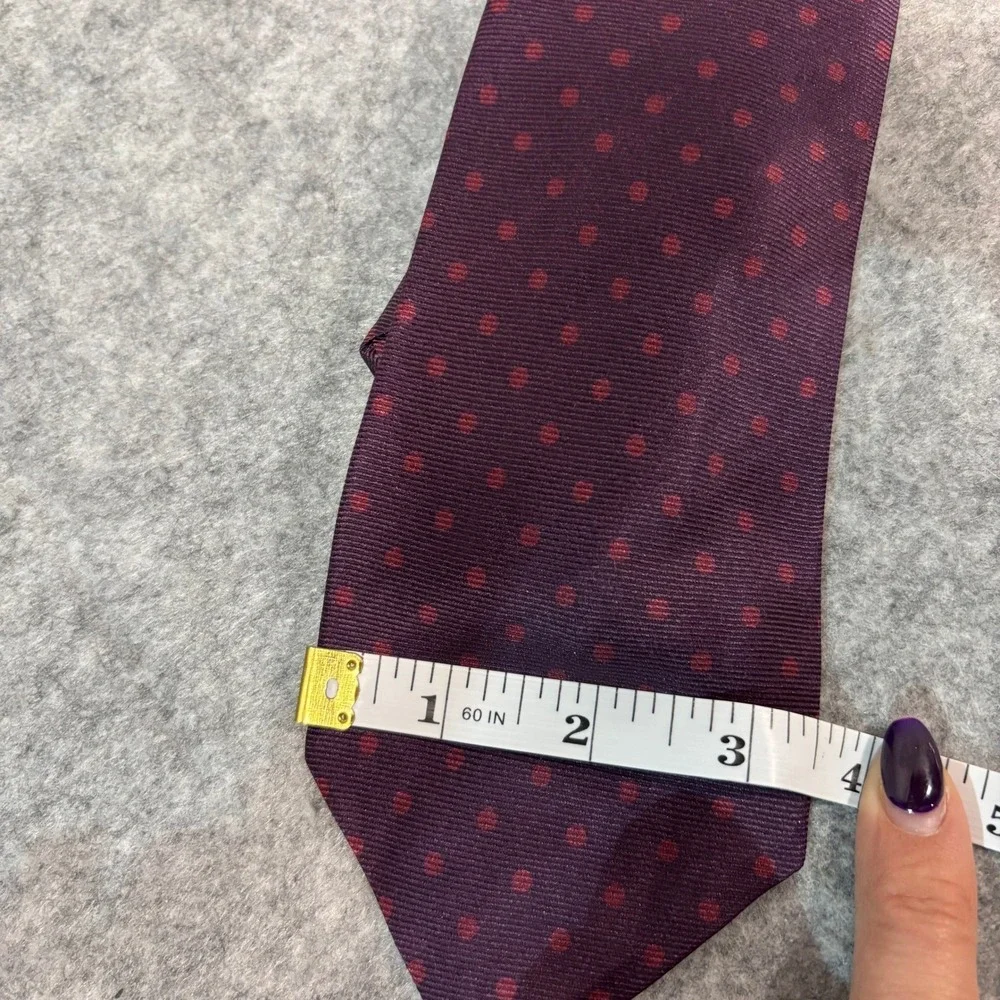 Kiton Napoli‎ SevenFold Silk Tie Plum Purple Red Polka Dot Handmade Italy Luxury